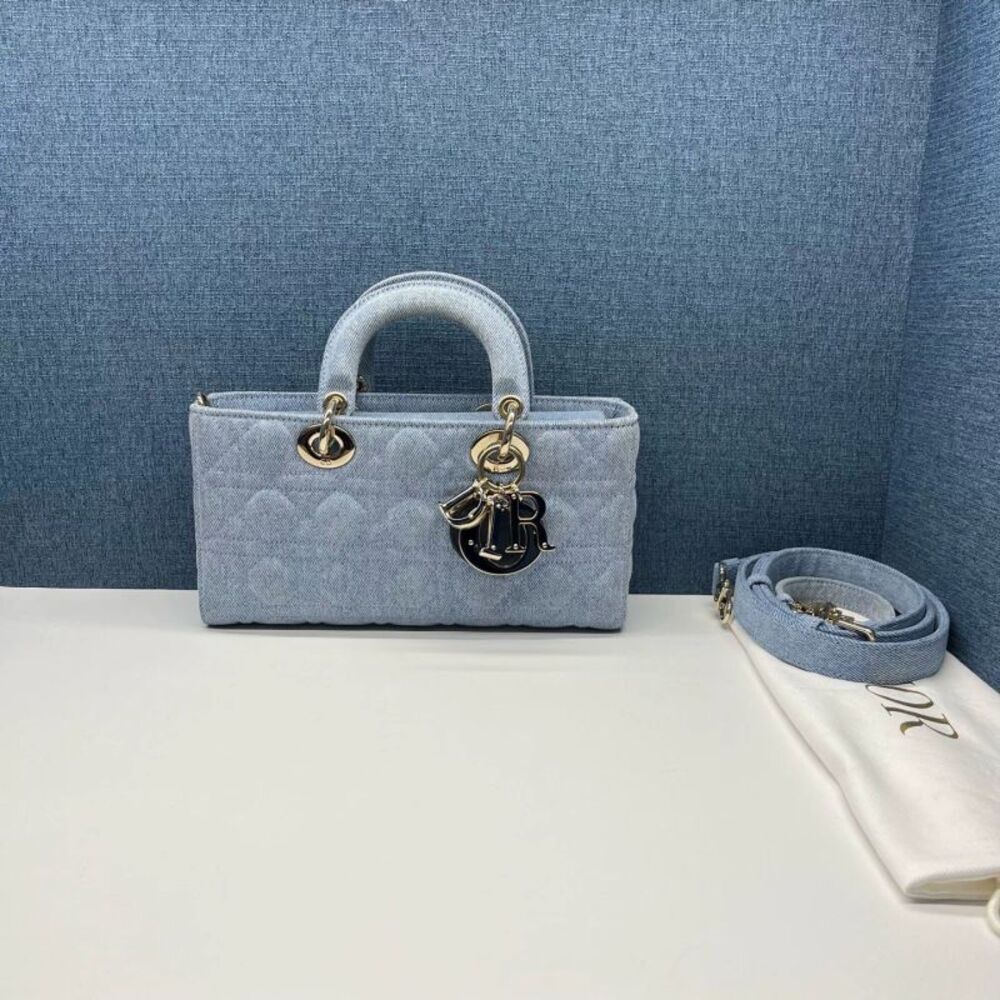 Dior Women Pre-Loved Bag Very Good Condition